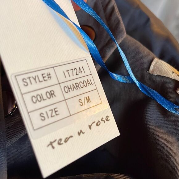 NWT Tea n Rose size S/M embroidered boho style coat. - Picture 6 of 7